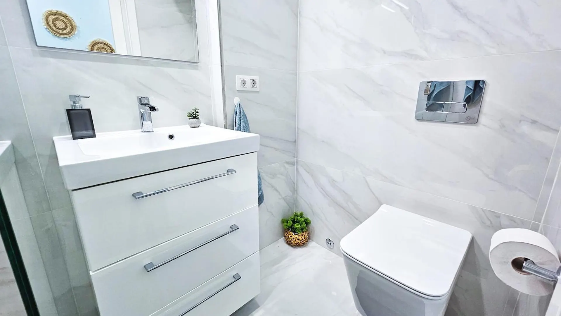 شقة Palms2Beach Appartement - 200M Van Strand Met Airco En Wifi لوس كريستيانوس