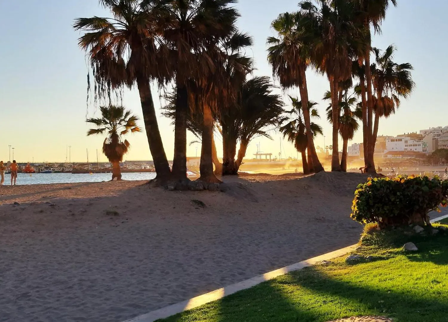 Palms2Beach Appartement - 200M Van Strand Met Airco En Wifi لوس كريستيانوس