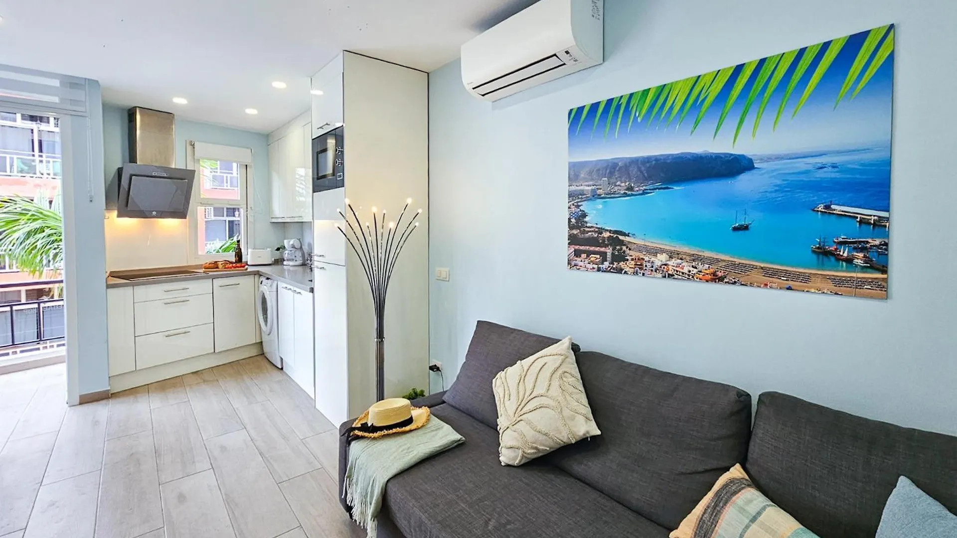 Palms2Beach Appartement - 200M Van Strand Met Airco En Wifi Лос Кристианос