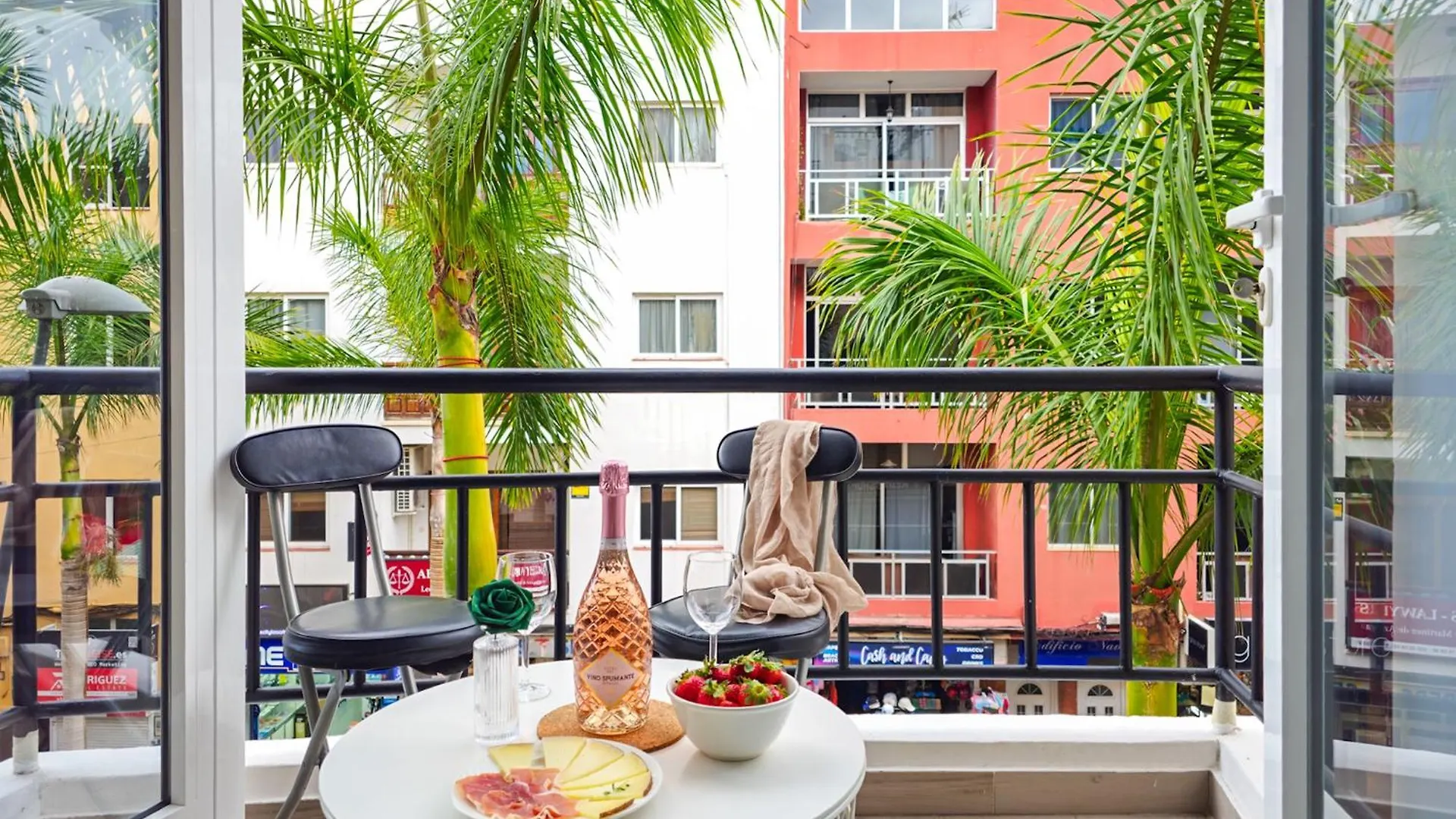 Апартаменты Palms2Beach Appartement - 200M Van Strand Met Airco En Wifi Лос Кристианос Испания